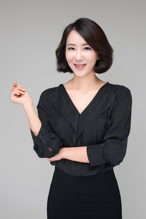 景德镇千佼填 国际高级纹绣师